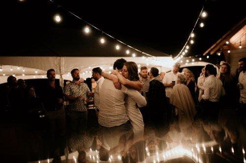 mobile - carousel-hero-element image-1