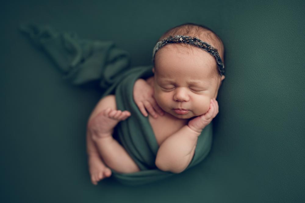 mobile - carousel-hero-element image-2