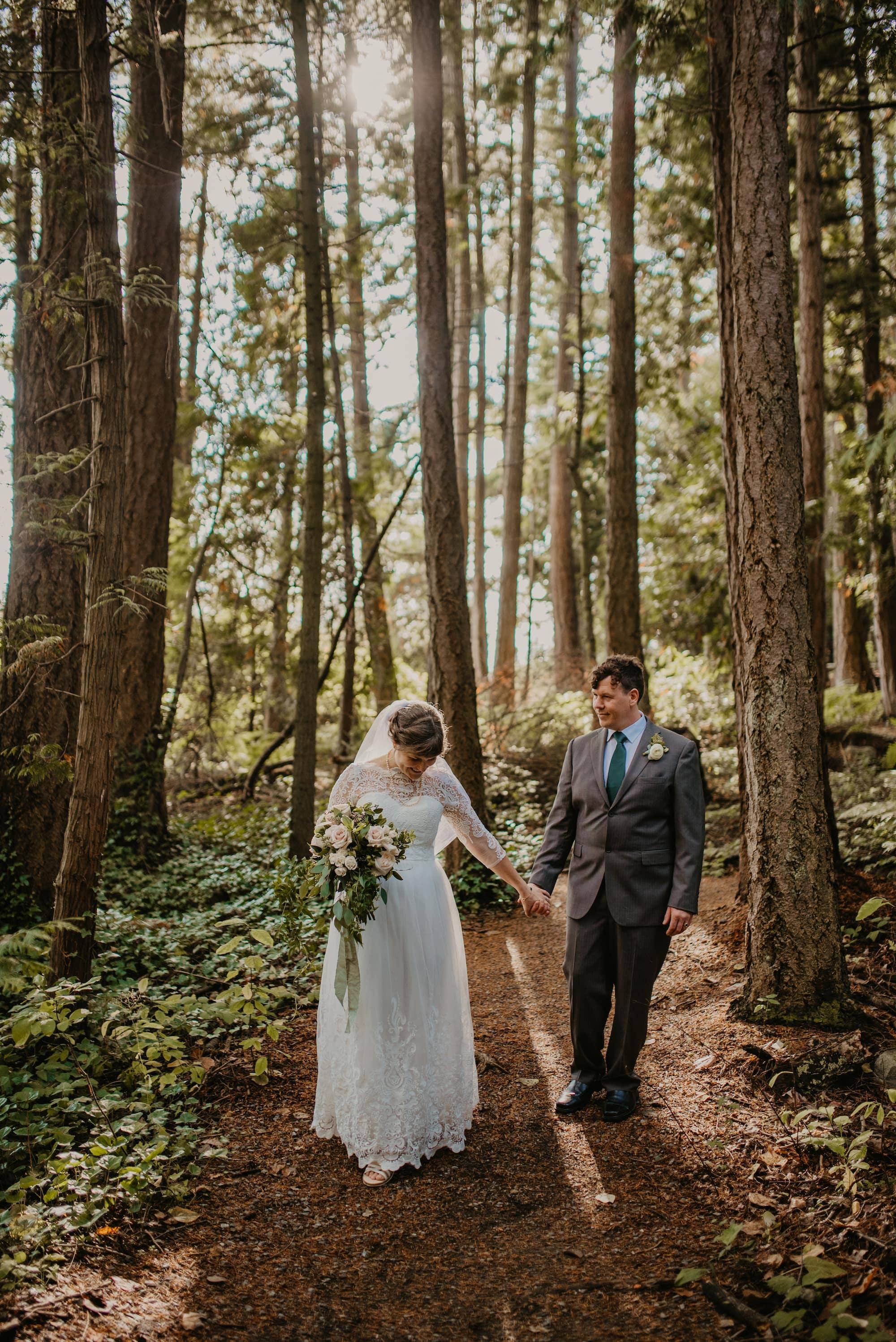 carousel-hero-element image-1